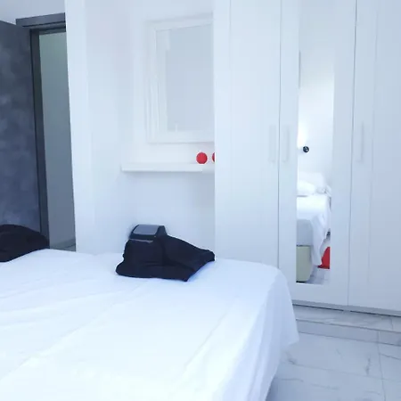 Luxury Rose Suites * Ajía Nápa